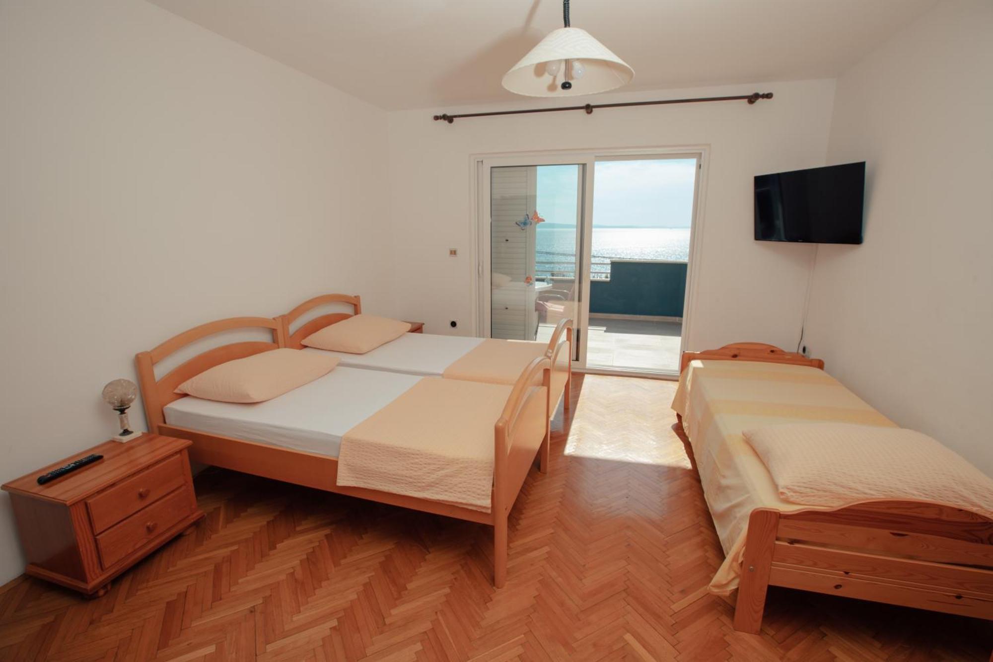 Apartmani Miljak Omiš Exterior foto