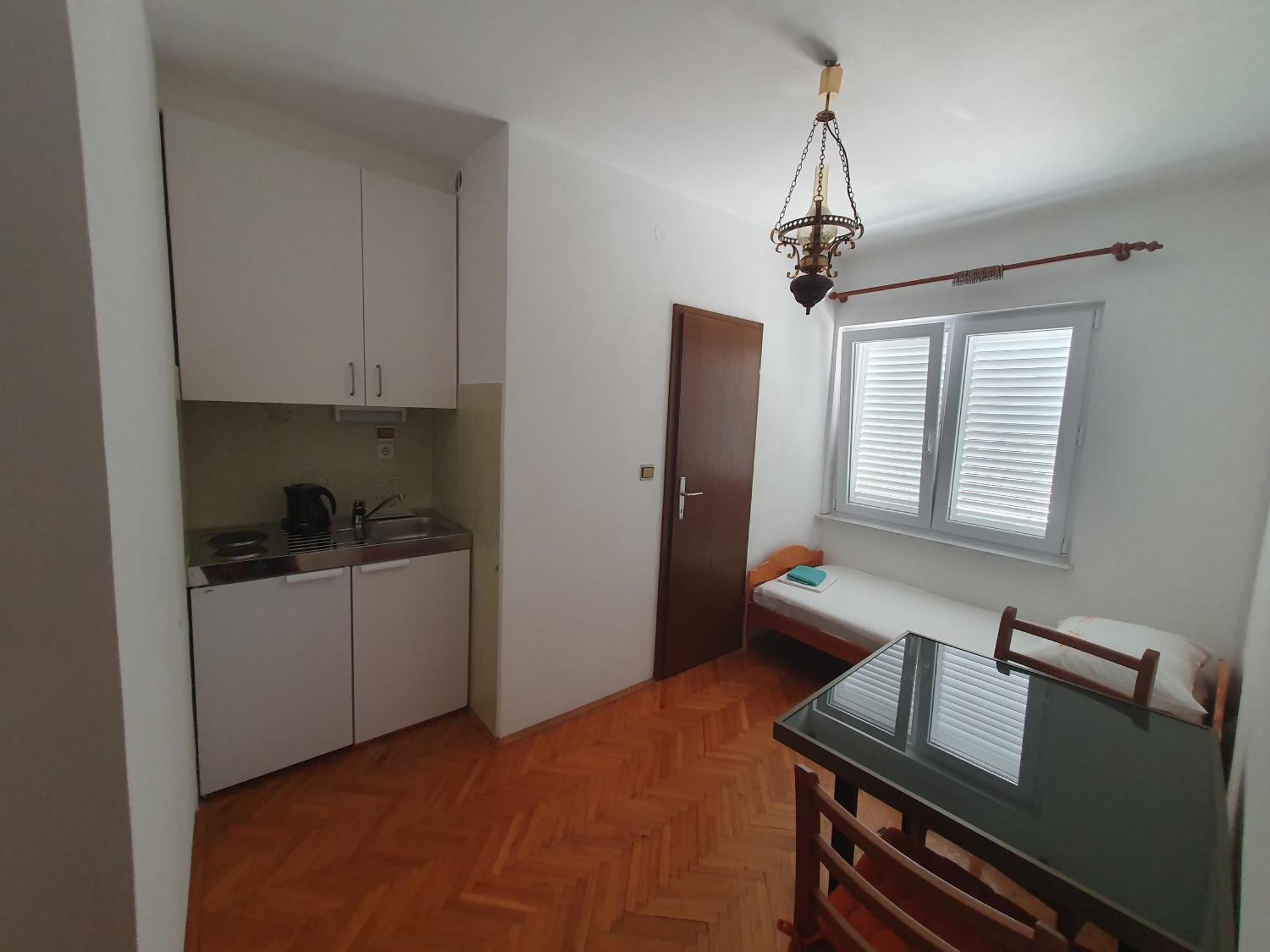 Apartmani Miljak Omiš Exterior foto